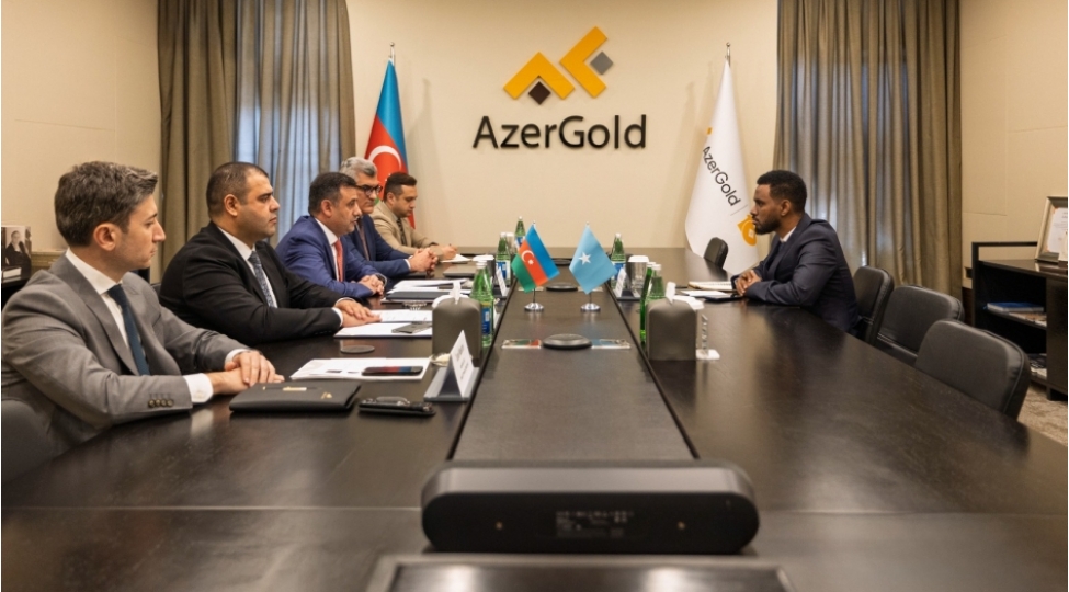azergoldda-somali-inkishaf-ve-yenidenqurma-bankinin-bash-direktoru-ile-gorush-bash-tutub