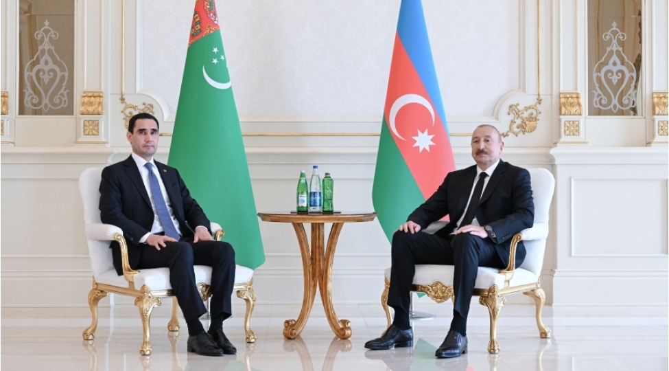 prezident-ilham-eliyevin-turkmenistan-prezidenti-ile-tekbetek-gorushu-olub
