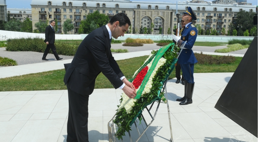 turkmenistan-prezidenti-zefer-parkini-ziyaret-edib