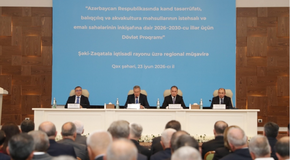 qaxda-aqrar-sahede-yeni-dovlet-proqraminin-muzakiresi-ile-bagli-regional-mushavire-kechirilib