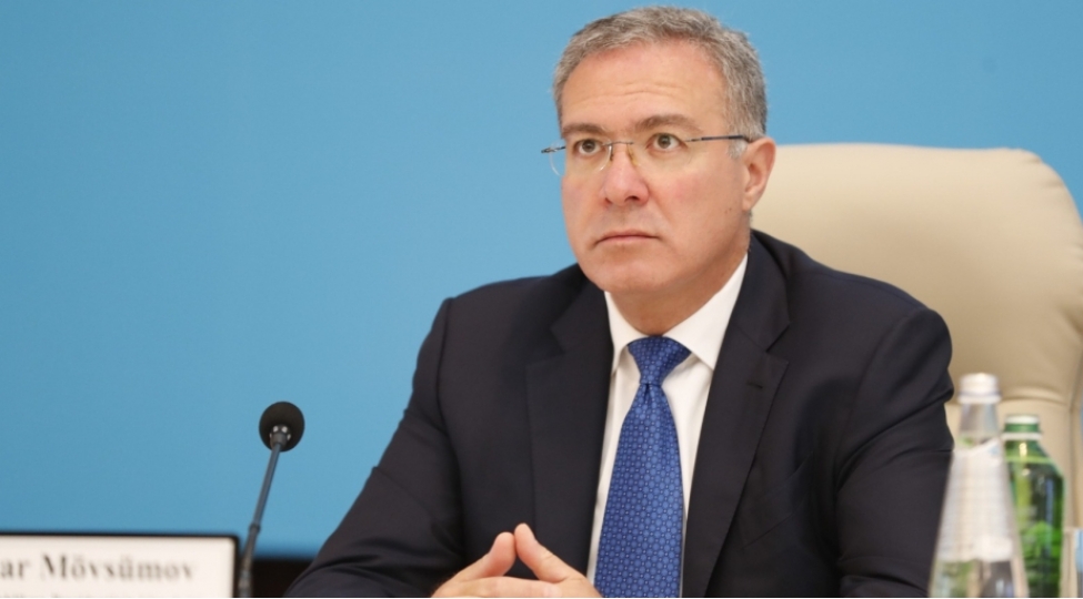 shahmar-movsumov-qlobal-bazarlarda-artan-reqabet-kend-teserrufatina-yanashmani-deyishir