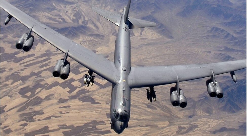 absh-bombardmanchi-teyyarelerini-boyuk-britaniyadaki-bazadan-geri-chekib