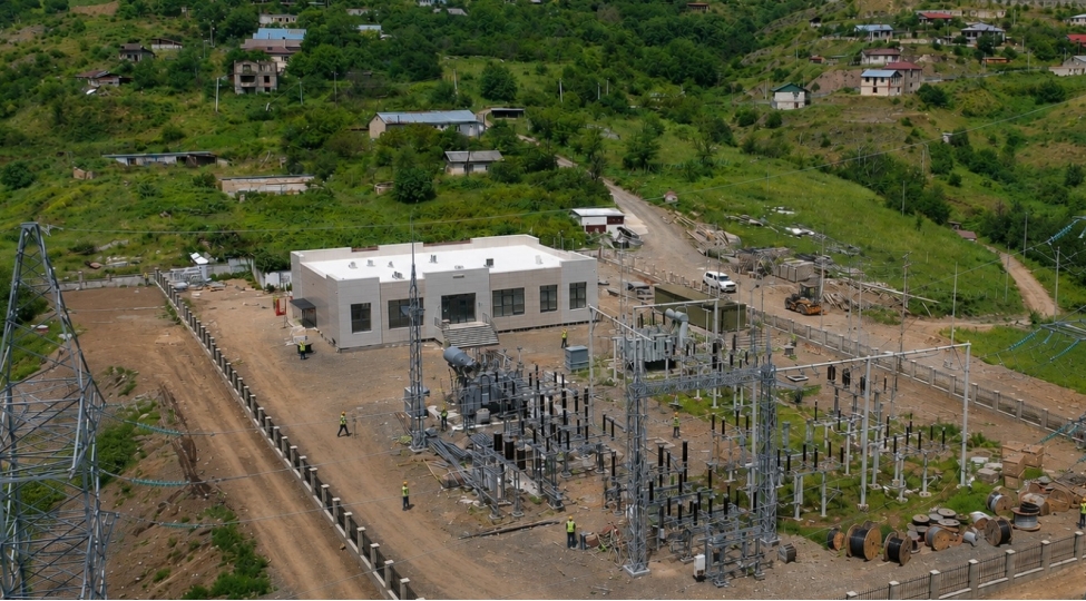 azerenerji-xankendi-ve-agderede-110-kv-luq-yarimstansiyalar-tikir