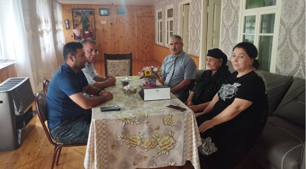 shehid-ailelerine-ve-veten-muharibesi-qazilerine-destek-layihesi-cherchivesinde-gorush-kechirilib