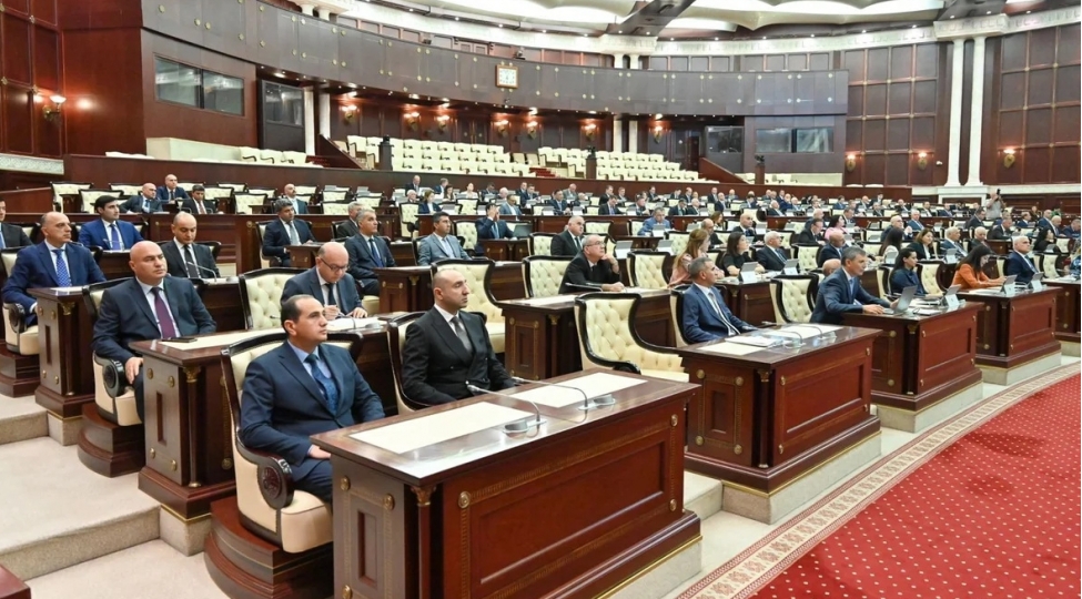 gomruk-mecellesinde-deyishiklik-edilmesi-haqqinda-qanun-layihesi-i-oxunushda-qebul-olunub
