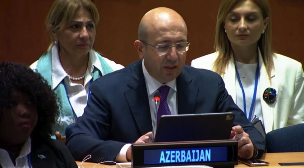 azerbaycanin-elverishli-menzil-teminati-sahesinde-tecrubesi-bmt-de-teqdim-olunub