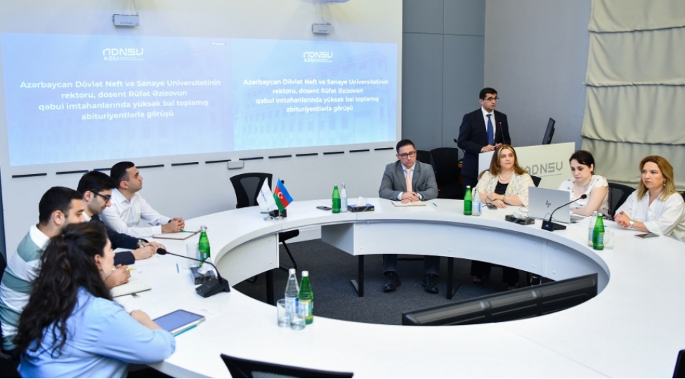 qebul-imtahanlarinda-yuksek-bal-toplayan-abituriyentler-adnsu-da-olublar