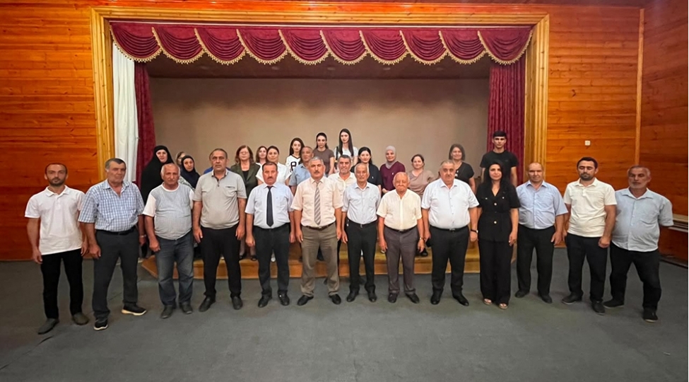yap-masalli-rayon-teshkilati-boradigah-qesebesinde-partiya-feallari-ile-gorush-kechirib