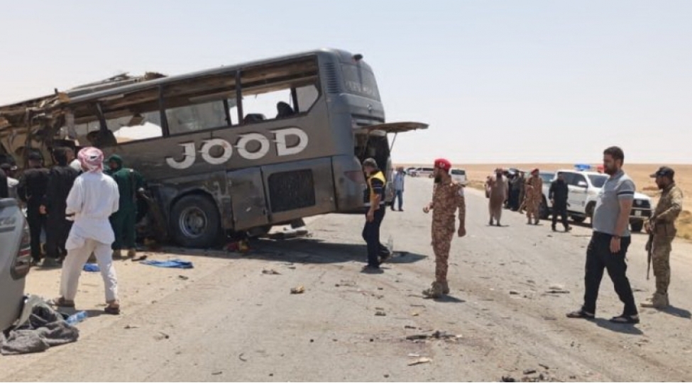 suriyada-agir-yol-qezasi-35-olu-30-yarali