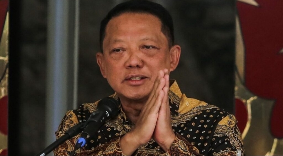 indoneziyada-korrupsiyaya-qarshi-mubarize-uzre-sabiq-prokuror-saxlanilib