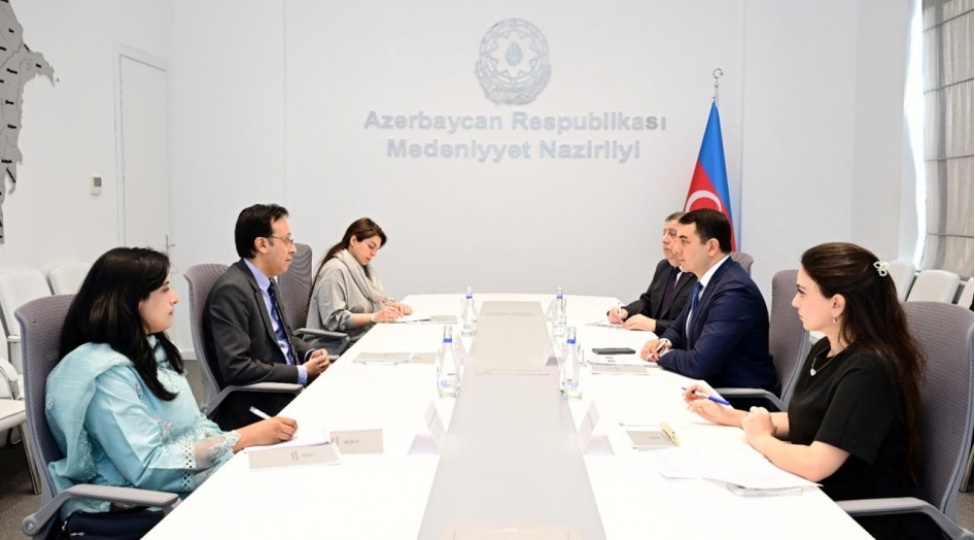 azerbaycan-ve-pakistan-medeniyyet-sahesinde-emekdashligi-genishlendirir