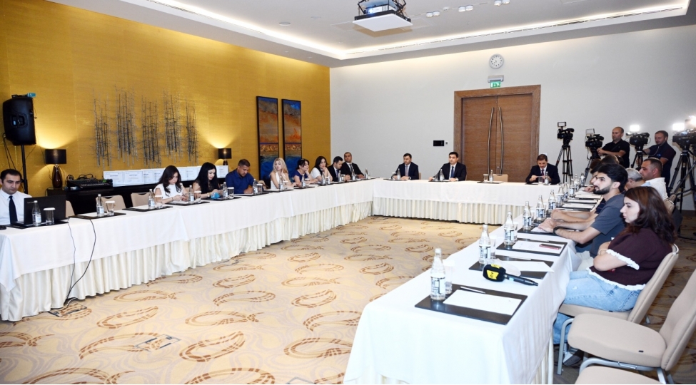 media-numayendeleri-uchun-telim-kechirilib-2