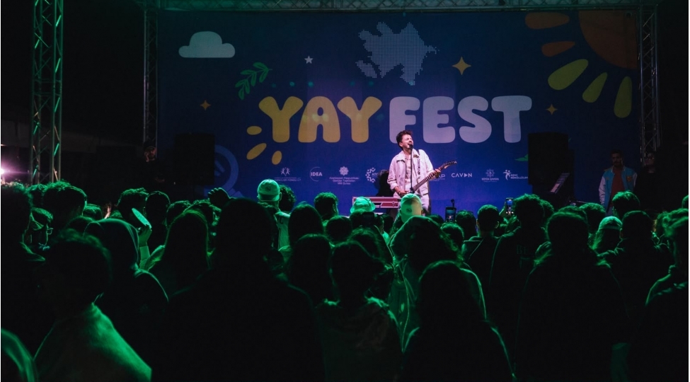 yay-fest-in-kreativ-ai-dushergesi-ugurla-basha-chatib