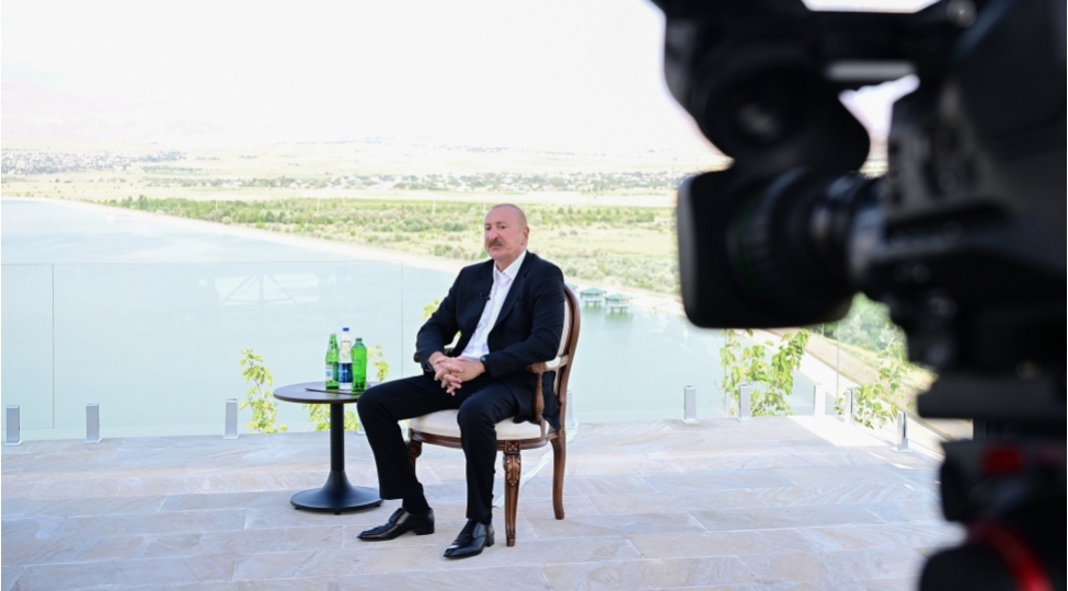 bir-chox-beynelxalq-qurum-azerbaycan-demir-yollarinin-naxchivan-seqmentine-maraq-gosterir