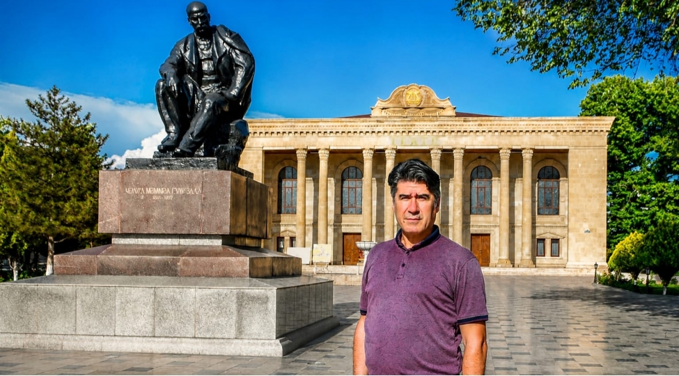 dunya-teatr-tecrubesinin-naxchivan-sehnesinde-tetbiqi-imkanlari