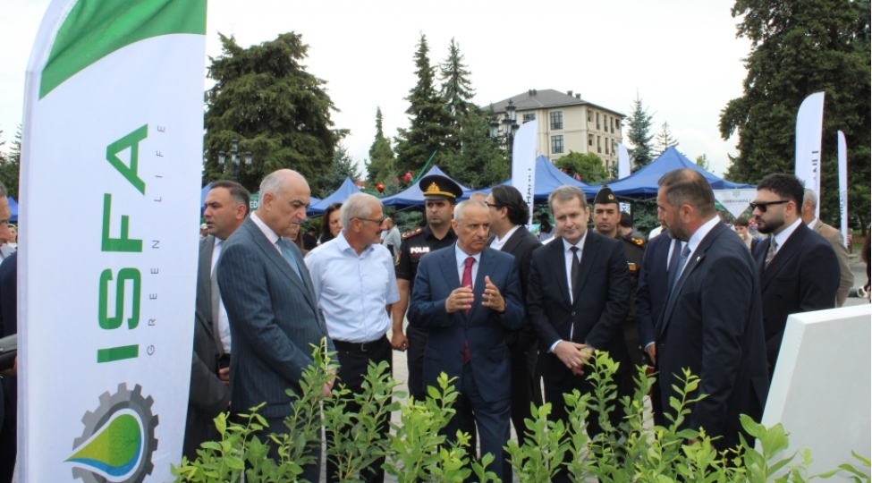 qusarda-aqrar-biznes-festivali-ve-i-intensiv-meyve-baglari-festivali-kechirilib