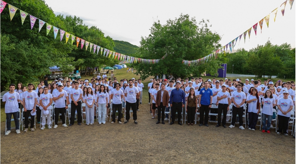 gencler-yay-fest-in-elm-etika-ve-gelecek-dushergesinde-bir-araya-gelibler