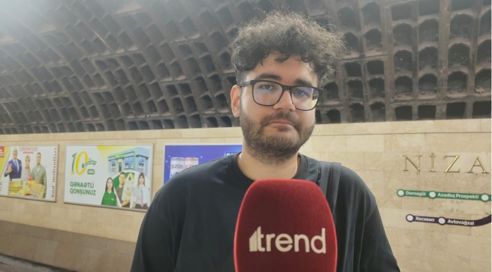 metro-emekdashlari-ve-konulluler-her-yerde-komek-edirler-sernishin