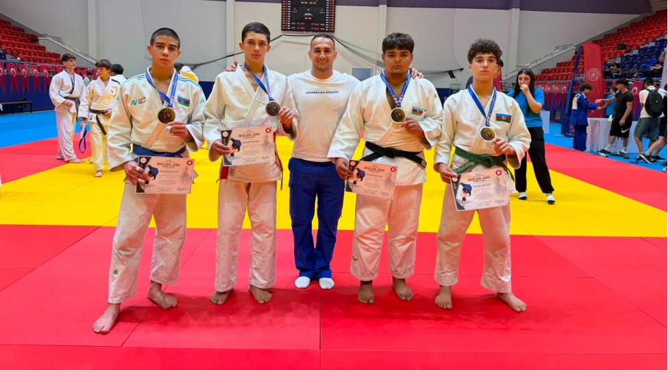 cudochularimiz-turkiyede-ugurla-chixish-edib