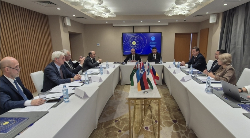 xeber-agentlikleri-qirgizistanda-mdb-olkelerinin-turizm-potensialina-informasiya-desteyi-meselelerini-muzakire-edibler