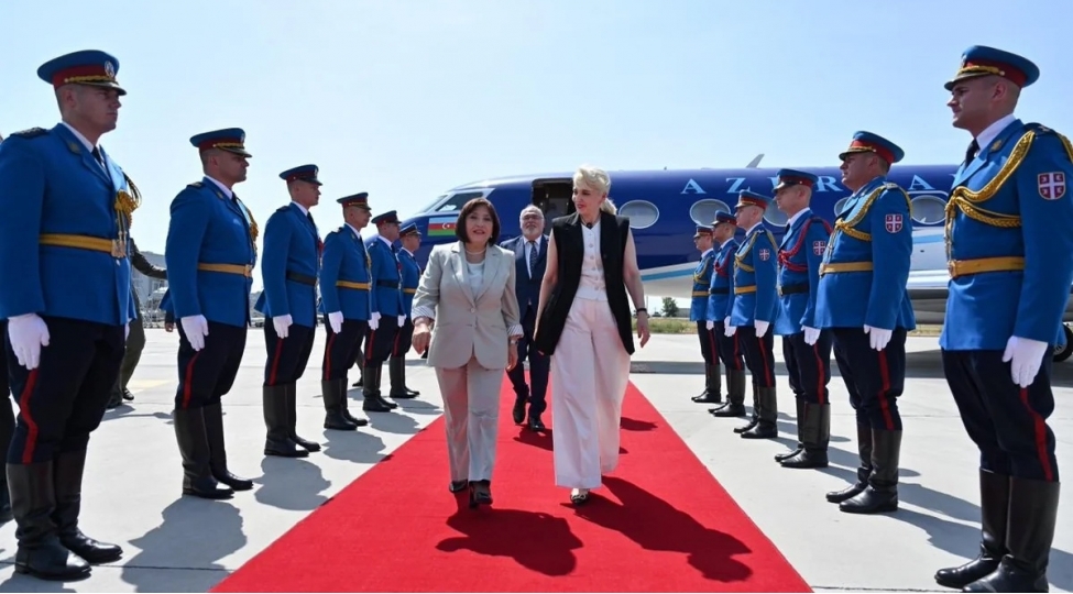 sahibe-qafarova-serbiyada-seferdedir-2