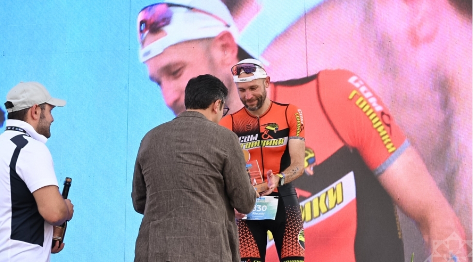 uch-azerbaycanli-atlet-ironman-703-triatlon-yarishinin-qalibi-olub