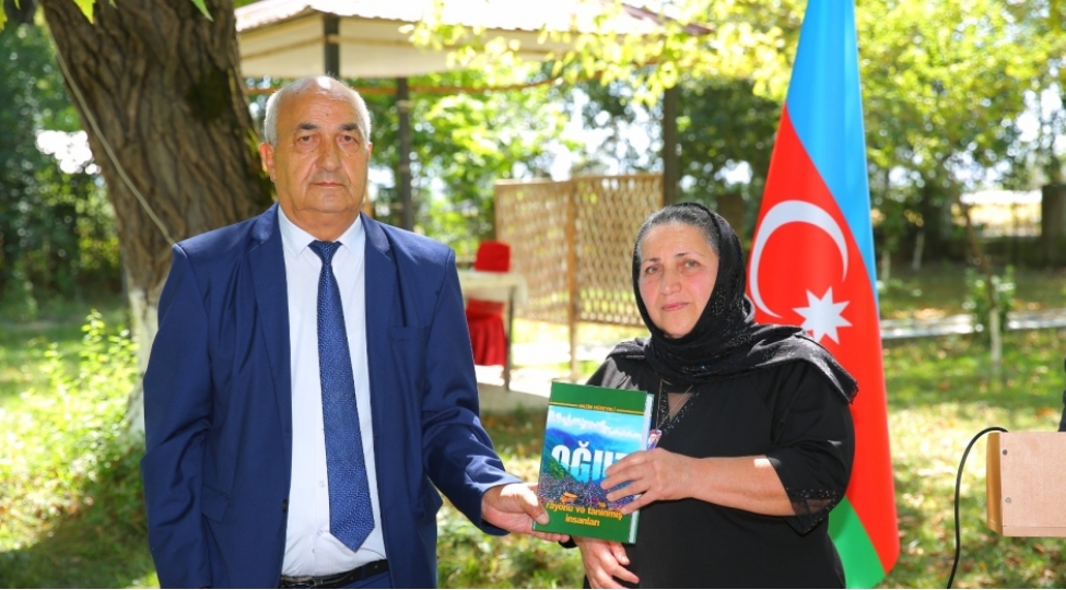 oguz-rayonu-ve-taninmish-insanlari-teqdim-olunub