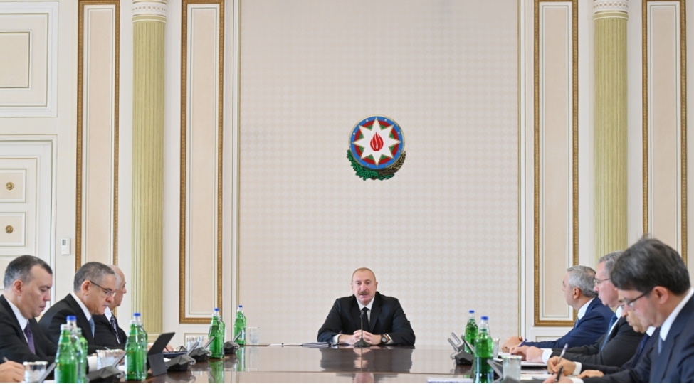 azerbaycanin-dag-meden-senayesi-zengin-tarixe-malikdir