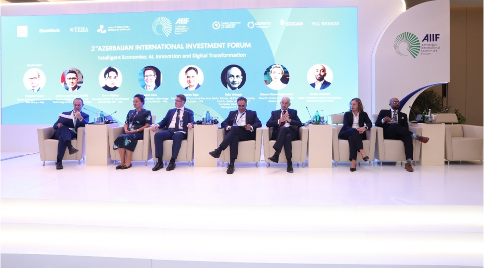 agilli-iqtisadiyyatlar-suni-intellekt-innovasiya-ve-reqemsal-transformasiya-movzusunda-panel-sessiya-kechirilib