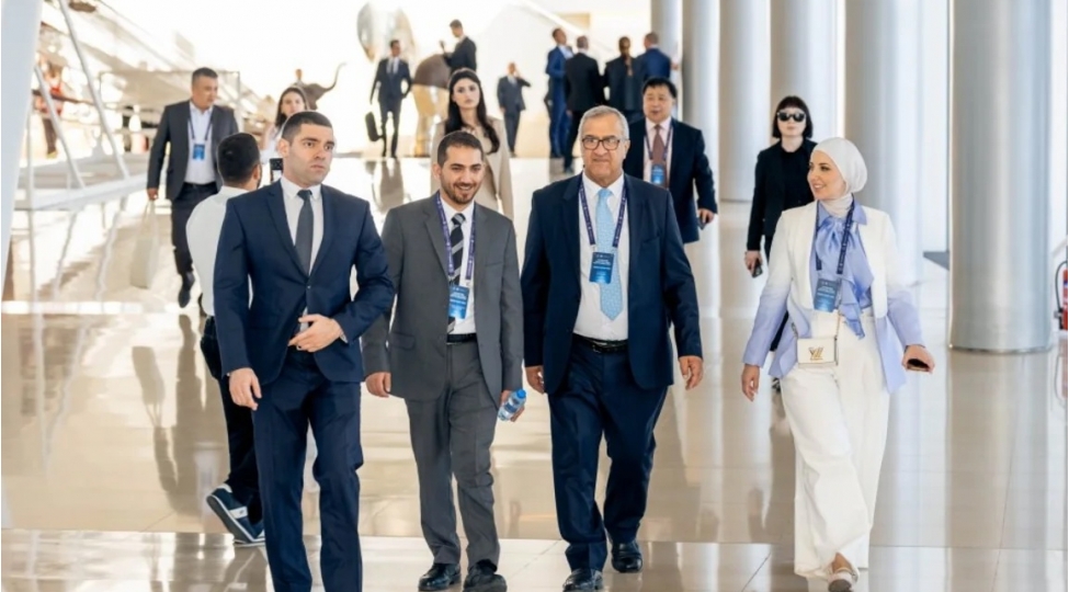 aqem-media-forumunun-ishtirakchilari-heyder-eliyev-merkezi-ile-tanish-olublar