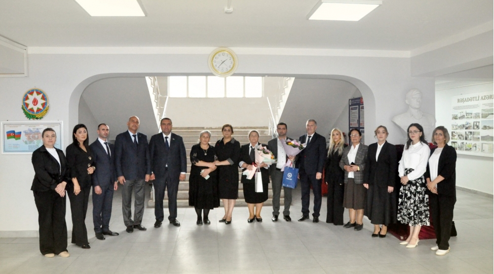 etihi-respublika-komitesi-muellimlerin-peshe-bayrami-munasibetile-rayon-ve-sheherlerde-tedbirler-kechirib