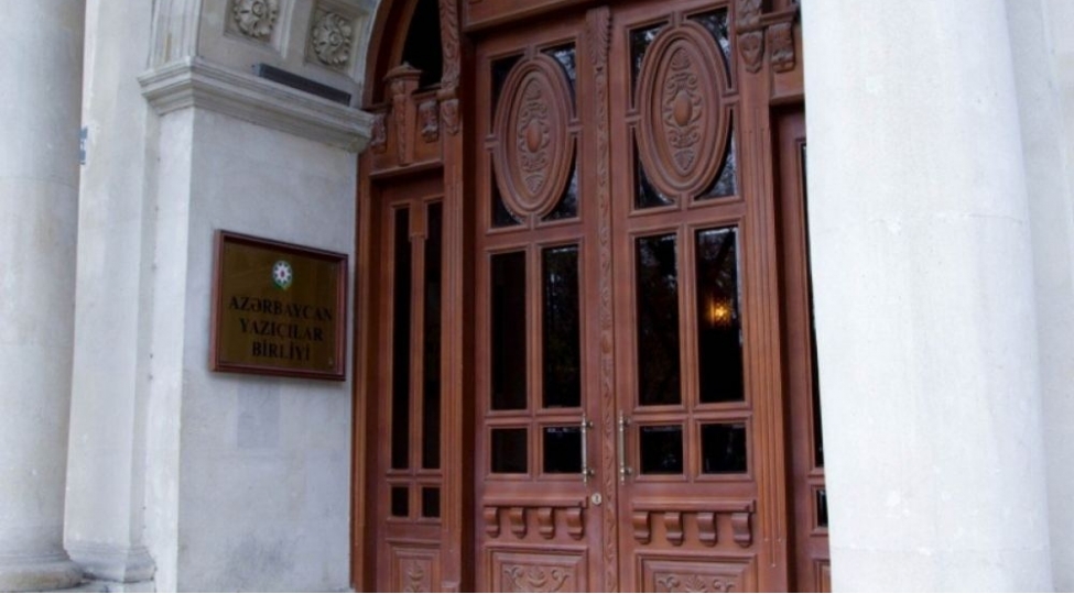 ayb-uzvluk-haqqini-odemeyenlere-xeberdarliq-edib