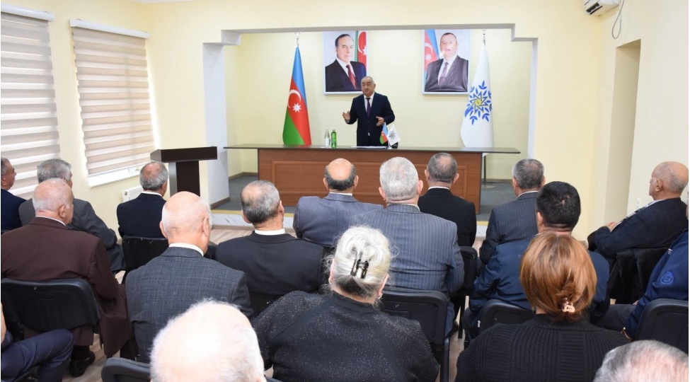 qaradagda-yap-in-viii-qurultayinda-qarshiya-qoyulan-vezifelerin-muzakiresine-hesr-olunmush-gorush-kechirilib
