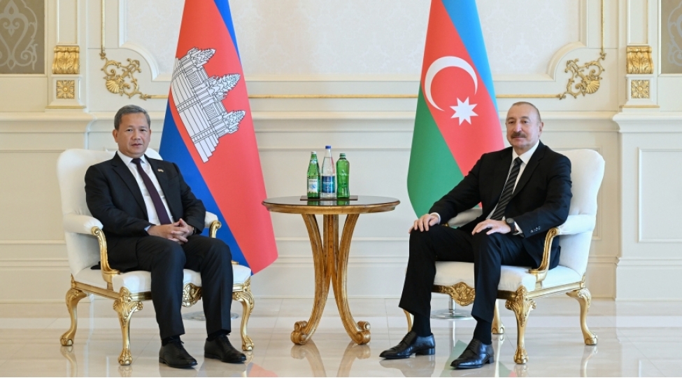 azerbaycan-prezidenti-ilham-eliyevin-kambocanin-bash-naziri-ile-mehdud-terkibde-gorushu-olub