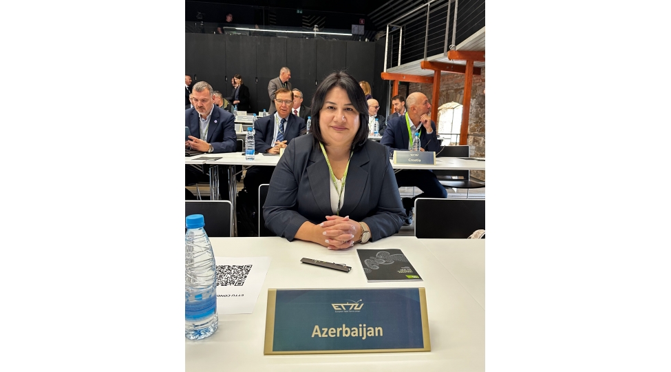 konul-mikayilova-astb-nin-konqresinde