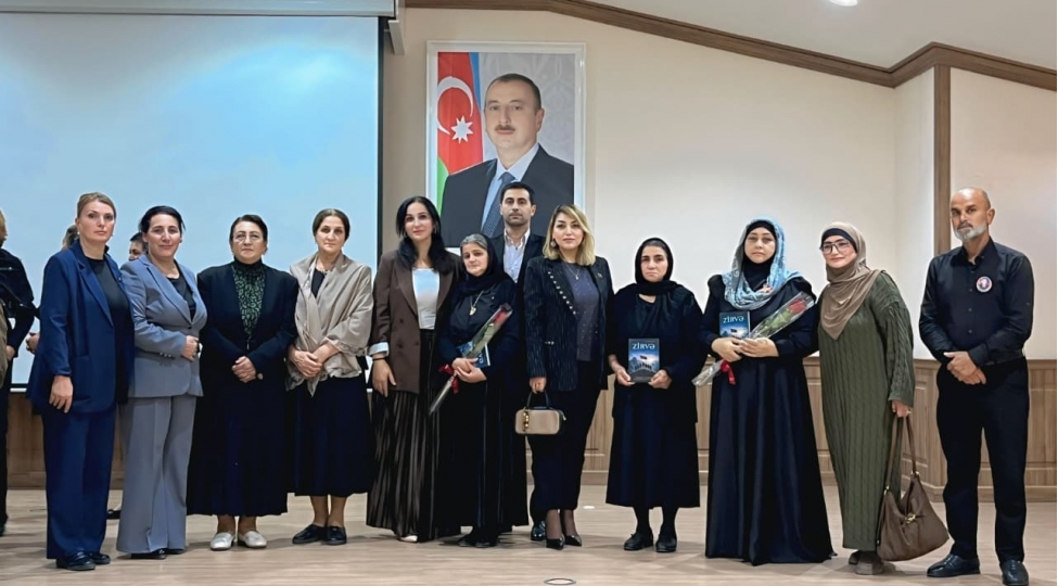 naxchivanda-zirve-adli-antologiyanin-teqdimat-merasimi-kechirilib-foto
