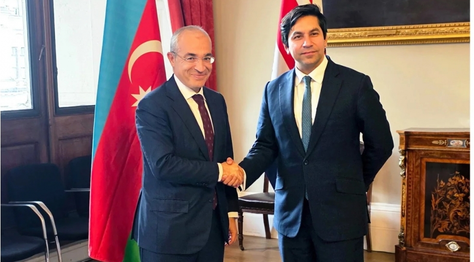 azerbaycan-ve-boyuk-britaniya-arasinda-iqtisadi-terefdashliq-muzakire-edilib