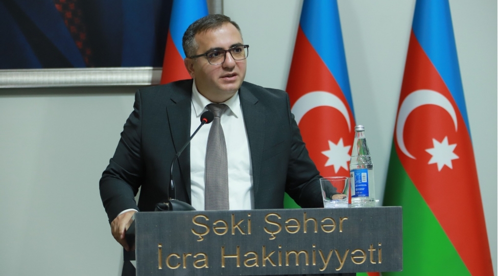 shekide-dovlet-proqraminin-icrasi-ile-bagli-mushavire-kechirilib