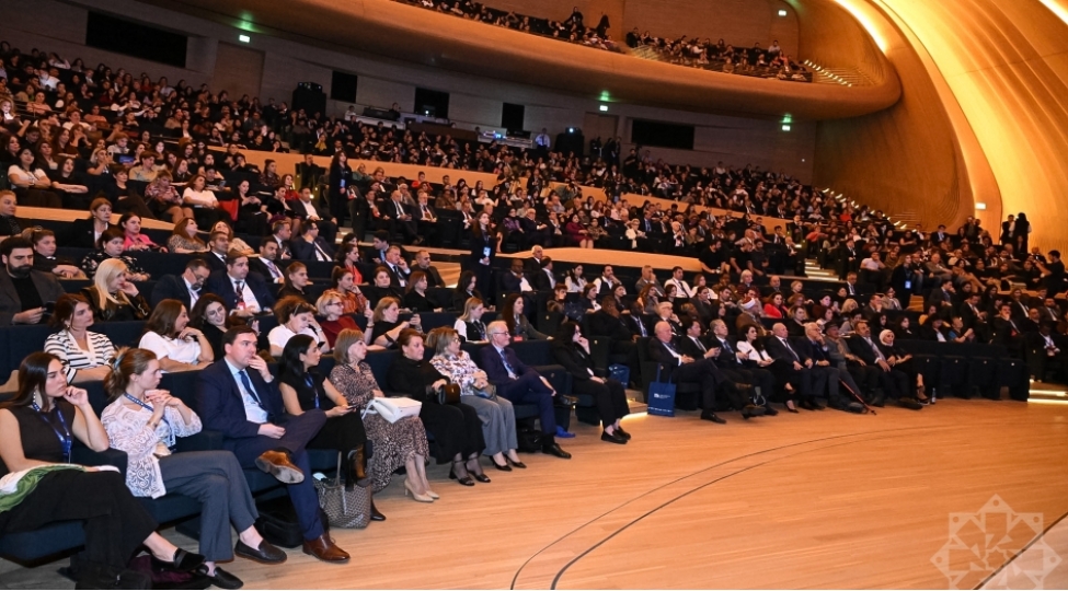 vii-umumdunya-medeniyyetlerarasi-dialoq-forumunun-baglanish-merasimi-olub