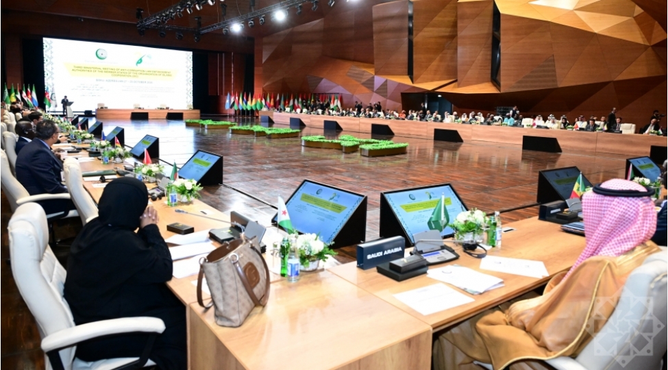 bakida-iet-e-uzv-dovletlerin-korrupsiyaya-qarshi-mubarize-aparan-huquq-muhafize-orqanlari-rehberlerinin-uchuncu-yuksekseviyyeli-gorushu-kechirilib