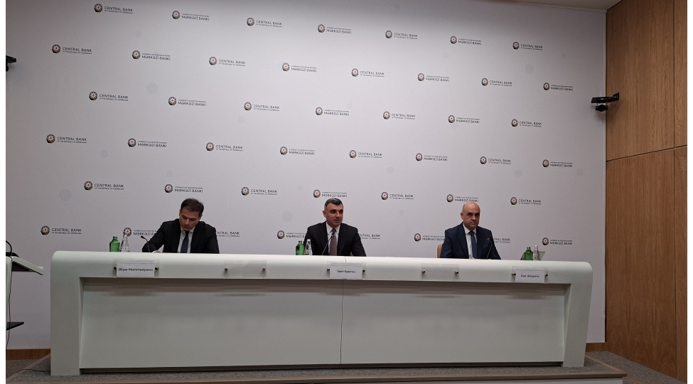 amb-valyuta-alqi-satqisi-ile-bagli-telebleri-yumshaltmagi-planlashdirmir